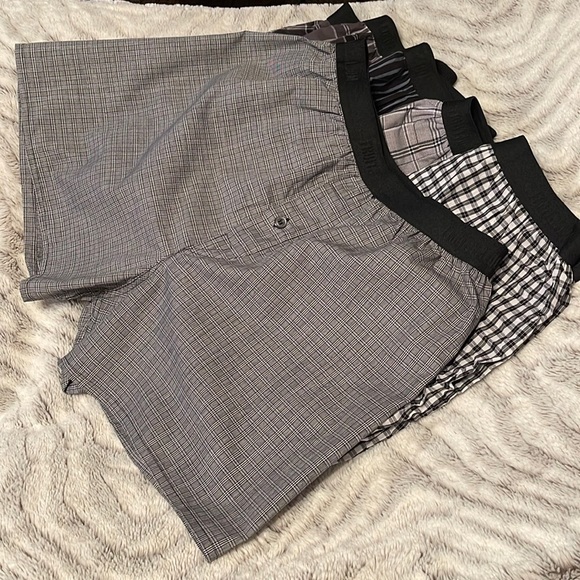 Fruit of the Loom Signature Boxers - Size Small 5 pack NWT - Picture 1 of 8